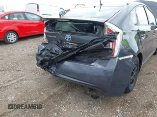 2015 Toyota Prius Four z VIN JTDKN3DU5F1934117, wystawiony jako IAAI lot #42370807 z przebiegiem 67 806 mil mil oraz . Historia ofert i sprzedaży dostępna na DreamBid. Obrazek 6.