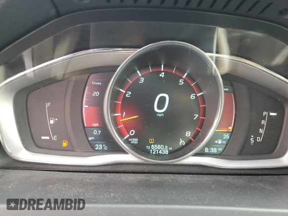 2014 Volvo S60 T5 with VIN YV1612FS5E2290835, listed as a Copart auction lot 50901505 with 121,438 mi miles and Salvage Title. Bid and sale history available at carsss.com. Image 9.