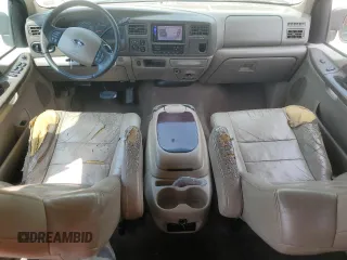 2004 Ford Excursion Limited with VIN 1FMNU43S44ED91995, listed as a Copart auction lot 55255795 with 2,792,255 mi miles and Clean Title. Bid and sale history available at DreamBid. Image 8.