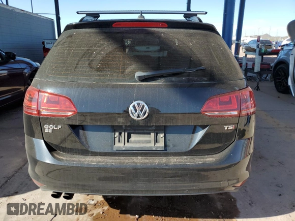 2016 Volkswagen Golf TSI Limited Edition Edition z VIN 3VWC17AU4GM516743, wystawiony jako Copart lot #50269945 z przebiegiem 129 221 mil mil oraz Szkoda całkowita • Salvage title. Historia ofert i sprzedaży dostępna na DreamBid. Obrazek 6.