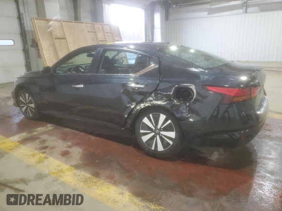 2022 Nissan Altima 2.5 SV with VIN 1N4BL4DV2NN334902, listed as a Copart auction lot 50153365 with 23,285 mi miles and Salvage Title. Bid and sale history available at carsss.com. Image 2.