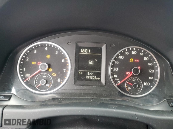 2010 Volkswagen Tiguan with VIN WVGCV7AX3AW001513, listed as a Copart auction lot 83395474 with 147,203 mi miles and Clean Title. Bid and sale history available at DreamBid. Image 9.