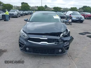 2021 Kia Forte FE z VIN 3KPF24AD0ME312622, wystawiony jako IAAI lot #41329338 z przebiegiem 29 722 mil mil oraz . Historia ofert i sprzedaży dostępna na DreamBid. Obrazek 12.