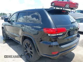 2021 Jeep Grand Cherokee Laredo X z VIN 1C4RJEAG8MC739568, wystawiony jako IAAI lot #42513930 z przebiegiem 80 814 mil mil oraz . Historia ofert i sprzedaży dostępna na DreamBid. Obrazek 3.