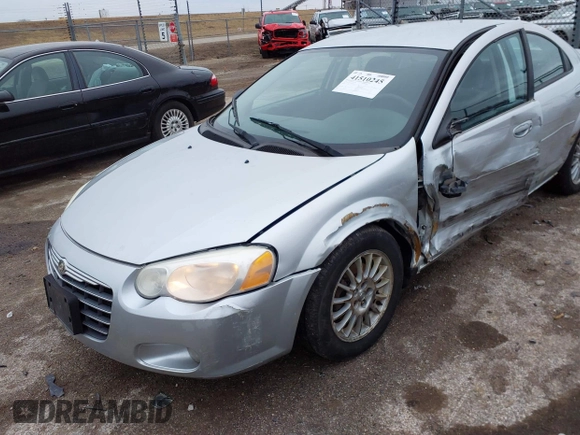 2004 Chrysler Sebring Touring z VIN 1C3EL56R74N392214, wystawiony jako IAAI lot #41510245 z przebiegiem 159 751 mil mil oraz . Historia ofert i sprzedaży dostępna na DreamBid. Obrazek 6.
