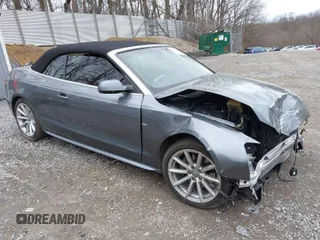 2016 Audi A5 Premium Plus with VIN WAUM2AFH7GN005656, listed as a IAAI auction lot 41806220 with 31,549 mi miles. Bid and sale history available at carsss.com. Image 1.
