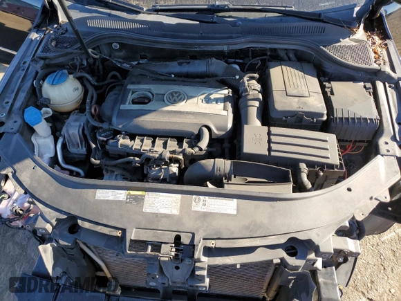 2013 Volkswagen CC R-Line with VIN WVWBP7AN0DE555448, listed as a Copart auction lot 75408294 with 104,475 mi miles and Clean Title. Bid and sale history available at DreamBid. Image 12.