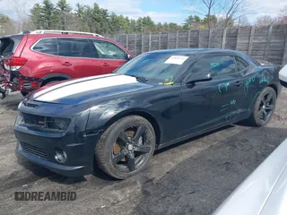 2011 Chevrolet Camaro 2SS with VIN 2G1FK1EJ3B9123949, listed as a IAAI auction lot 41860752 with 81,097 mi miles and . Bid and sale history available at DreamBid. Image 15.