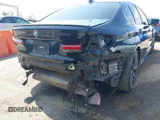 2022 BMW 5 Series 530i с VIN WBA53BH07NWX62224, выставлен на аукционе IAAI как лот 42348984 с пробегом 120 937 миль миль и . История ставок и продаж доступна на DreamBid. Изображение 6.