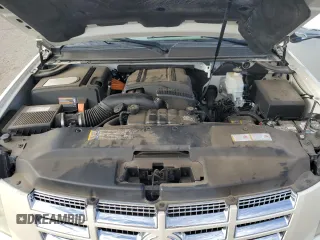 2009 Cadillac Escalade z VIN 1GYFK43589R134714, wystawiony jako Copart lot #48084395 z przebiegiem 154 359 mil mil oraz Czysty tytuł • Clean title. Historia ofert i sprzedaży dostępna na DreamBid. Obrazek 12.