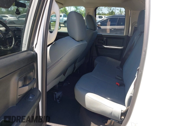 2018 Ram 1500 Tradesman с VIN 1C6RR6FG6JS341159, выставлен на аукционе IAAI как лот 42046090 с пробегом 108 083 миль миль и . История ставок и продаж доступна на DreamBid. Изображение 8.