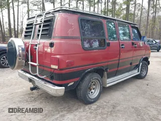 1985 Chevrolet Chevy Van z VIN 1GBEG25H1F7142616, wystawiony jako IAAI lot #41606567 z przebiegiem 19 168 mil mil oraz . Historia ofert i sprzedaży dostępna na DreamBid. Obrazek 4.