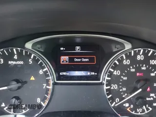 2020 Nissan Pathfinder SL with VIN 5N1DR2CN7LC579593, listed as a IAAI auction lot 41602545 with 62,783 mi miles. Bid and sale history available at carsss.com. Image 15.