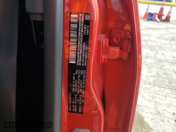 2015 Jeep Renegade Latitude z VIN ZACCJBBT0FPB68533, wystawiony jako Copart lot #51343165 z przebiegiem 157 123 mil mil oraz Szkoda całkowita • Salvage title. Historia ofert i sprzedaży dostępna na DreamBid. Obrazek 13.