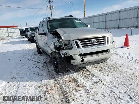 2007 Ford Explorer Sport Trac Limited z VIN 1FMEU53827UA07538, wystawiony jako Copart lot #44525325 z przebiegiem 124 119 mil mil oraz Czysty tytuł • Clean title. Historia ofert i sprzedaży dostępna na DreamBid. Obrazek 10.