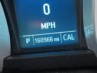2015 Chevrolet Equinox LT with VIN 2GNALBEK8F1101096, listed as a IAAI auction lot 41631055 with 160,966 mi miles. Bid and sale history available at carsss.com. Image 15.