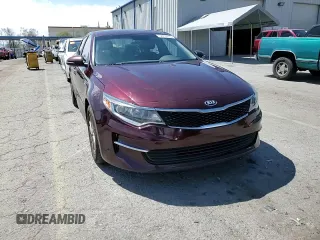 2017 Kia Optima LX z VIN 5XXGT4L33HG155090, wystawiony jako Copart lot #52758275 z przebiegiem 126 596 mil mil oraz Szkoda całkowita • Salvage title. Historia ofert i sprzedaży dostępna na DreamBid. Obrazek 13.