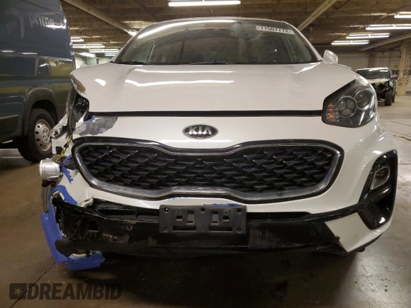 2022 Kia Sportage LX with VIN KNDPMCAC8N7007676, listed as a Copart auction lot 49145884 with 51,537 mi miles and Salvage Title. Bid and sale history available at DreamBid. Image 5.