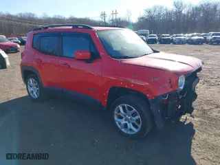 2017 Jeep Renegade Latitude with VIN ZACCJBBB2HPF91832, listed as a IAAI auction lot 41432771 with 32,601 mi miles. Bid and sale history available at carsss.com. Image 1.