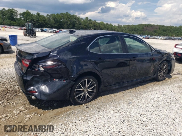 2024 Toyota Camry SE with VIN 4T1G11AK9RU890727, listed as a Copart auction lot 64234294 with 18,768 mi miles and Salvage Title. Bid and sale history available at carsss.com. Image 3.