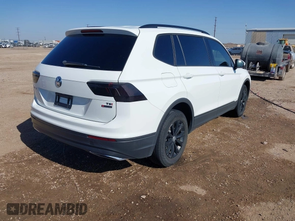 2018 Volkswagen Tiguan S with VIN 3VV0B7AX8JM076693, listed as a IAAI auction lot 42044886 with 109,660 mi miles and . Bid and sale history available at DreamBid. Image 4.