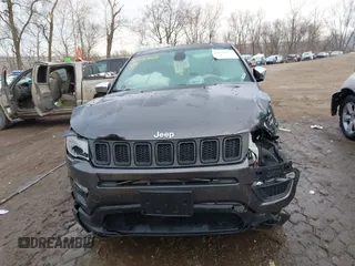 2018 Jeep Compass Sport z VIN 3C4NJCAB6JT251064, wystawiony jako IAAI lot #41457953 z przebiegiem 64 905 mil mil oraz . Historia ofert i sprzedaży dostępna na DreamBid. Obrazek 12.