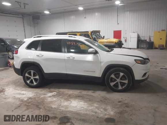 2019 Jeep Cherokee Limited with VIN 1C4PJMDXXKD258242, listed as a IAAI auction lot 41837501 with 81,156 mi miles. Bid and sale history available at carsss.com. Image 13.