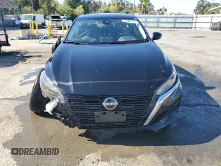 2024 Nissan Altima SV with VIN 1N4BL4DV0RN395588, listed as a Copart auction lot 60116355 with 26,629 mi miles and Salvage title. Bid and sale history available at DreamBid. Image 5.