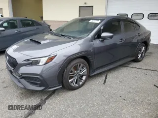 2022 Subaru WRX z VIN JF1VBAB6XN8025199, wystawiony jako Copart lot #87455664 z przebiegiem 26 974 mil mil oraz Tytuł czysty. Historia ofert i sprzedaży dostępna na DreamBid. Obrazek 1.