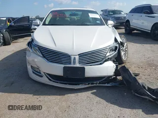 2016 Lincoln MKZ z VIN 3LN6L2G98GR618707, wystawiony jako IAAI lot #42569269 z przebiegiem 159 545 mil mil oraz . Historia ofert i sprzedaży dostępna na DreamBid. Obrazek 13.