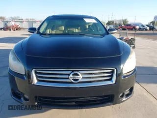 2013 Nissan Maxima S z VIN 1N4AA5AP2DC823212, wystawiony jako IAAI lot #41195799 z przebiegiem 216 924 mil mil oraz . Historia ofert i sprzedaży dostępna na DreamBid. Obrazek 12.