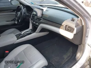 2020 Honda Accord Touring z VIN 1HGCV2F93LA017701, wystawiony jako IAAI lot #42383938 z przebiegiem 40 945 mil mil oraz . Historia ofert i sprzedaży dostępna na DreamBid. Obrazek 5.
