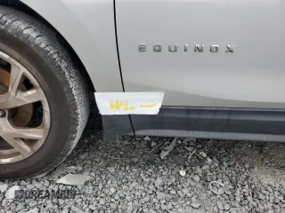 2018 Chevrolet Equinox Premier with VIN 2GNAXMEV2J6190959, listed as a Copart auction lot 45976725 with 106,282 mi miles and Salvage Title. Bid and sale history available at DreamBid. Image 13.