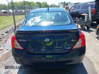2014 Nissan Versa S with VIN 3N1CN7AP8EL838762, listed as a IAAI auction lot 42048678 with 90,867 mi miles. Bid and sale history available at carsss.com. Image 17.