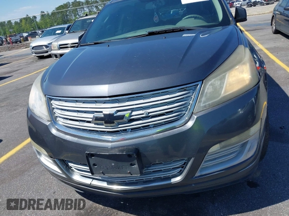 2013 Chevrolet Traverse LS with VIN 1GNKRFKD4DJ116262, listed as a IAAI auction lot 41986384 with 207,213 mi miles. Bid and sale history available at carsss.com. Image 6.