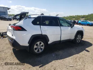 2021 Toyota RAV4 LE with VIN 2T3F1RFV6MC229588, listed as a Copart auction lot 57961865 with 43,652 mi miles and Salvage title. Bid and sale history available at DreamBid. Image 3.
