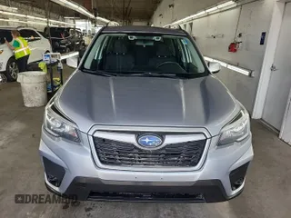 2019 Subaru Forester Premium with VIN JF2SKAGC7KH552139, listed as a IAAI auction lot 42566945 with 204,278 mi miles and . Bid and sale history available at DreamBid. Image 22.