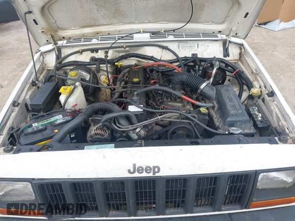 1998 Jeep Cherokee with VIN 1J4FB28S7WL209453, listed as a IAAI auction lot 42408852 with Not provided miles and . Bid and sale history available at DreamBid. Image 10.