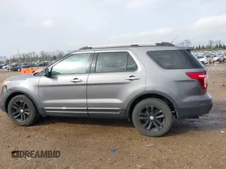 2013 Ford Explorer XLT z VIN 1FM5K8D88DGA92403, wystawiony jako IAAI lot #41946862 z przebiegiem 230 758 mil mil oraz . Historia ofert i sprzedaży dostępna na DreamBid. Obrazek 14.