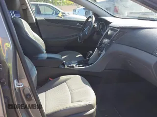 2013 Hyundai Sonata Limited with VIN 5NPEC4AB8DH618423, listed as a IAAI auction lot 42146040 with 195,427 mi miles and . Bid and sale history available at carsss.com. Image 5.