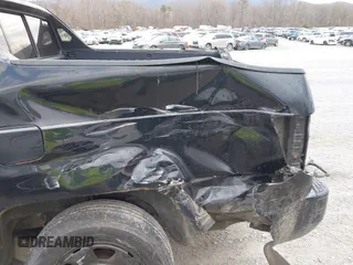 2006 Honda Ridgeline RT with VIN 2HJYK16266H558981, listed as a IAAI auction lot 41887331 with 252,112 mi miles. Bid and sale history available at carsss.com. Image 6.
