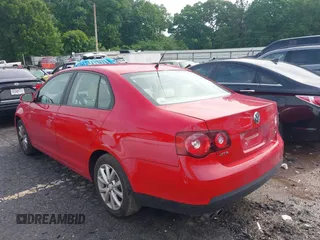 2010 Volkswagen Jetta Limited Edition с VIN 3VWRX7AJ6AM158664, выставлен на аукционе IAAI как лот 42205340 с пробегом 120 002 миль миль и . История ставок и продаж доступна на DreamBid. Изображение 3.