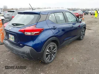2020 Nissan Kicks SV with VIN 3N1CP5CV9LL520849, listed as a IAAI auction lot 41561346 with 89,018 mi miles. Bid and sale history available at carsss.com. Image 4.
