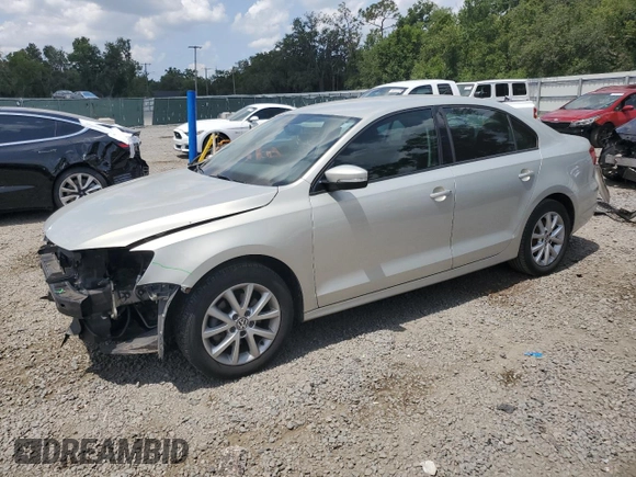 2011 Volkswagen Jetta SE z VIN 3VWDX7AJ0BM319621, wystawiony jako Copart lot #58808615 z przebiegiem 65 829 mil mil oraz Szkoda całkowita • Salvage title. Historia ofert i sprzedaży dostępna na DreamBid. Obrazek 1.