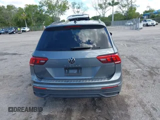 2024 Volkswagen Tiguan S с VIN 3VVRB7AX5RM120314, выставлен на аукционе IAAI как лот 42016531 с пробегом 11 373 миль миль и . История ставок и продаж доступна на DreamBid. Изображение 16.