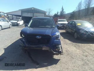 2024 Subaru Forester Sport with VIN JF2SKAGC5RH412374, listed as a IAAI auction lot 41764084 with 22,052 mi miles. Bid and sale history available at carsss.com. Image 13.