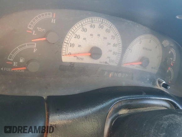 2000 Ford F-150 XL with VIN 2FTRX07L0YCB10621, listed as a Copart auction lot 42147705 with Not provided miles and Salvage title. Bid and sale history available at DreamBid. Image 9.