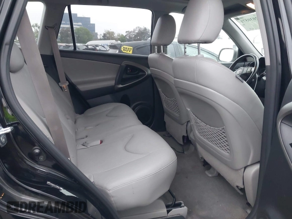 2009 Toyota RAV4 Ltd with VIN JTMZK31VX9D001644, listed as a IAAI auction lot 42030571 with 186,844 mi miles. Bid and sale history available at carsss.com. Image 8.