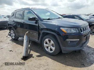 2019 Jeep Compass Latitude с VIN 3C4NJCBB2KT852018, выставлен на аукционе Copart как лот 51239815 с пробегом Не указан миль и Списание • Salvage title. История ставок и продаж доступна на DreamBid. Изображение 4.