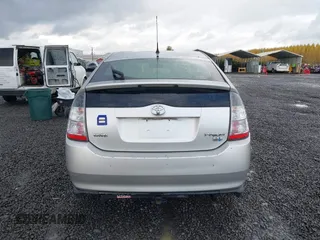2005 Toyota Prius with VIN JTDKB22UX53105763, listed as a IAAI auction lot 40792034 with 188,889 mi miles. Bid and sale history available at carsss.com. Image 16.